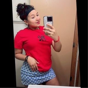 Meet your Posher, Dania